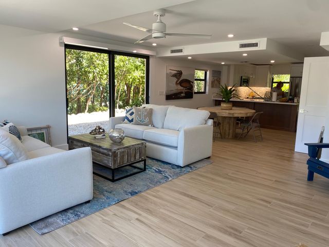 96000 Overseas Hwy Apt U9, Key Largo, FL 33037