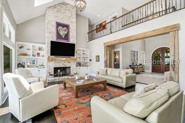 12 Pelican Watch Ct, Hilton Head Island, SC 29926