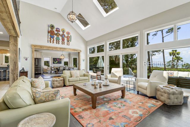 12 Pelican Watch Ct, Hilton Head Island, SC 29926