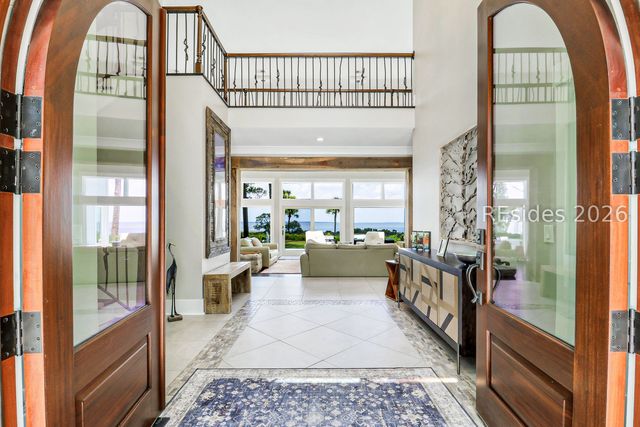12 Pelican Watch Ct, Hilton Head Island, SC 29926