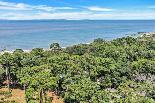 12 Pelican Watch Ct, Hilton Head Island, SC 29926