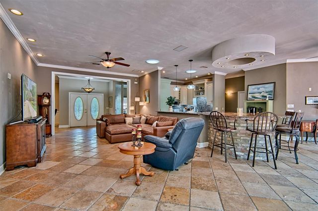 12208 SW 9TH AVENUE, Newberry, FL 32669