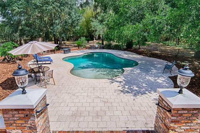 12208 SW 9TH AVENUE, Newberry, FL 32669