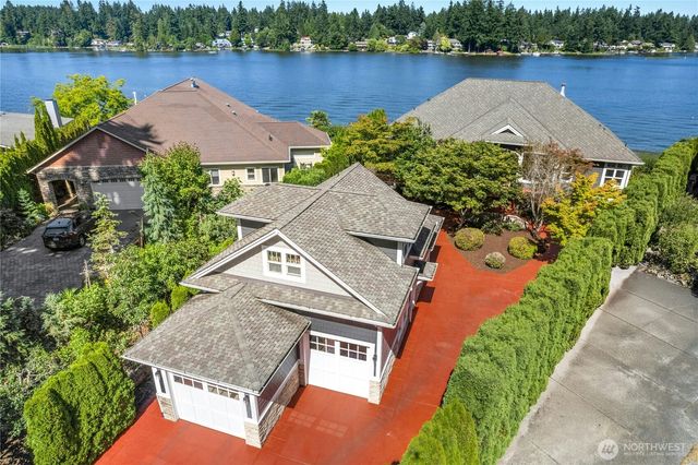 3844 Long Lake Loop SE, Olympia, WA 98503