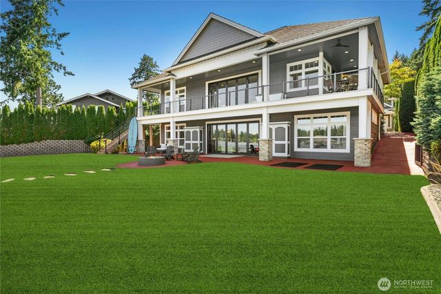 3844 Long Lake Loop SE, Olympia, WA 98503