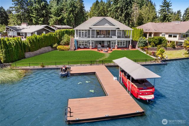 3844 Long Lake Loop SE, Olympia, WA 98503