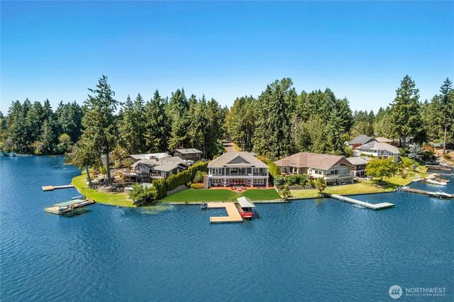 3844 Long Lake Loop SE, Olympia, WA 98503