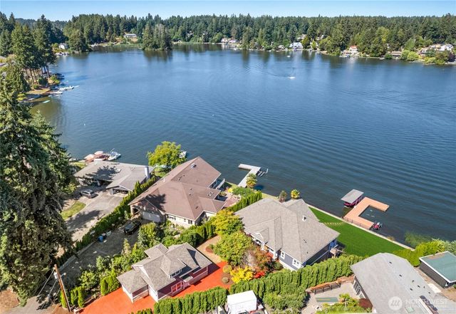 3844 Long Lake Loop SE, Olympia, WA 98503