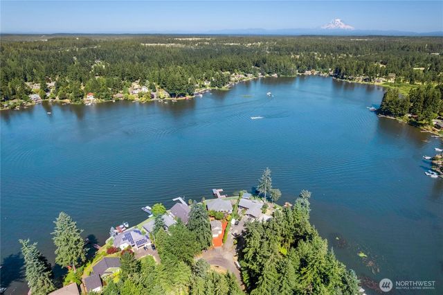 3844 Long Lake Loop SE, Olympia, WA 98503