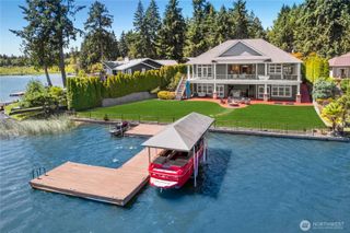 3844 Long Lake Loop SE, Olympia, WA 98503