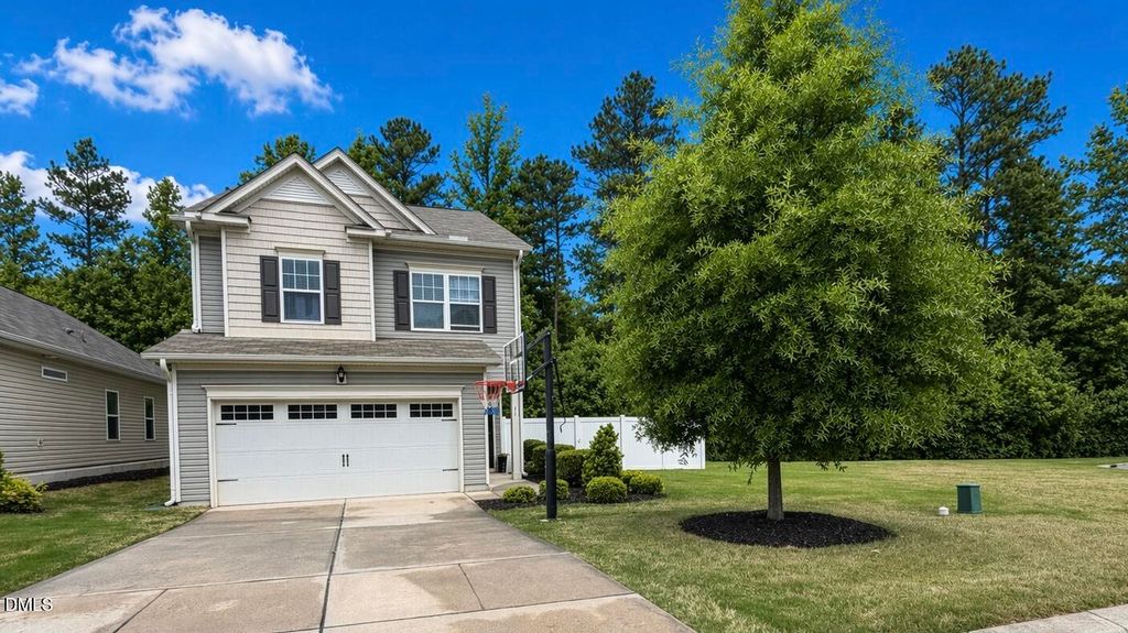 63 Ashview Drive, Clayton, NC 27527