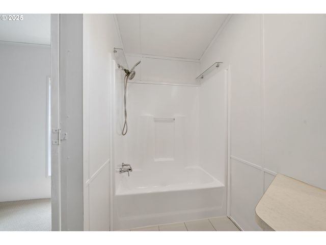 35440 Se HIGHWAY 211 12, Boring, OR 97009