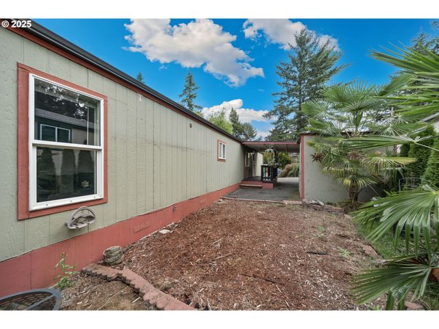 35440 Se HIGHWAY 211 12, Boring, OR 97009