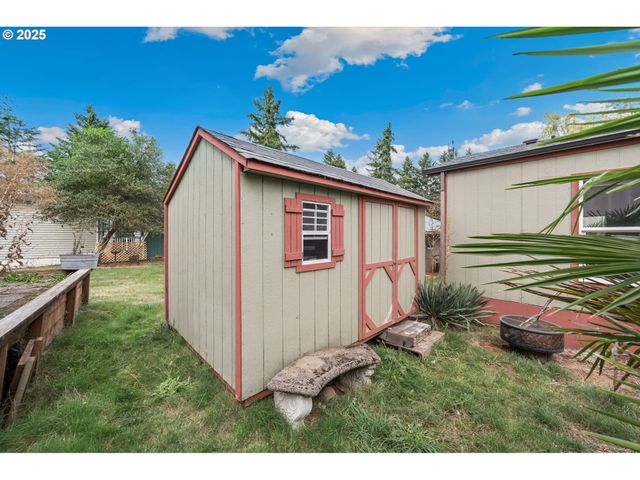 35440 Se HIGHWAY 211 12, Boring, OR 97009