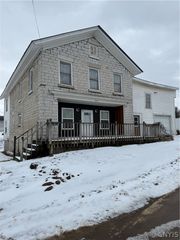 32505 County Route 179, Clayton, NY 13632