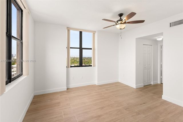 888 S Douglas Rd PH01, Coral Gables, FL 33134