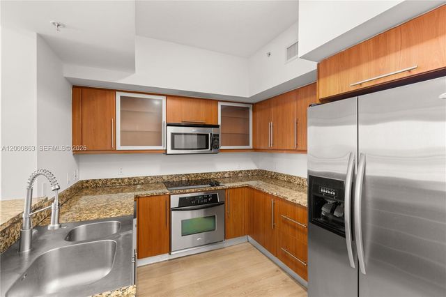 888 S Douglas Rd PH01, Coral Gables, FL 33134