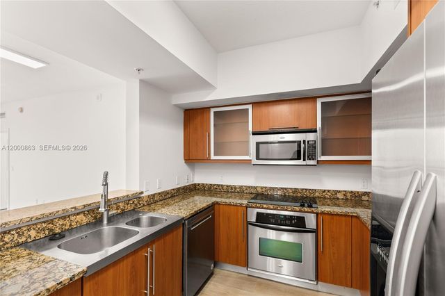 888 S Douglas Rd PH01, Coral Gables, FL 33134