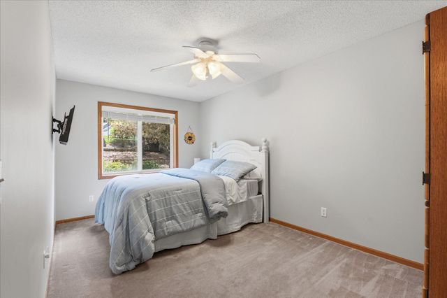 7910 Blackstone Avenue, Inver Grove Heights, MN 55076