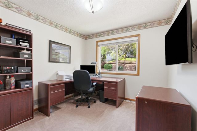 7910 Blackstone Avenue, Inver Grove Heights, MN 55076