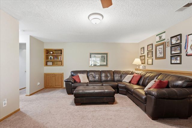 7910 Blackstone Avenue, Inver Grove Heights, MN 55076