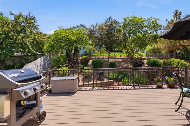 7910 Blackstone Avenue, Inver Grove Heights, MN 55076
