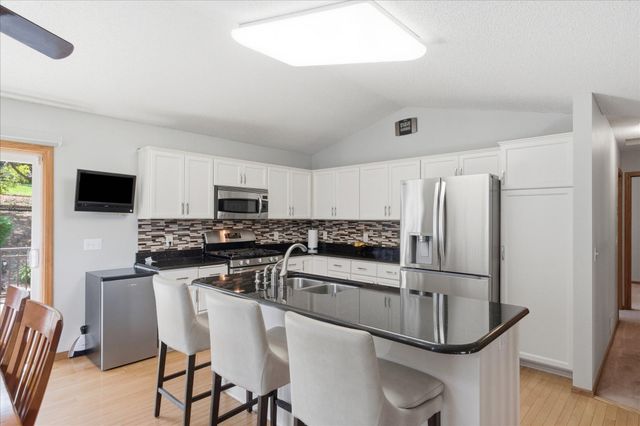 7910 Blackstone Avenue, Inver Grove Heights, MN 55076