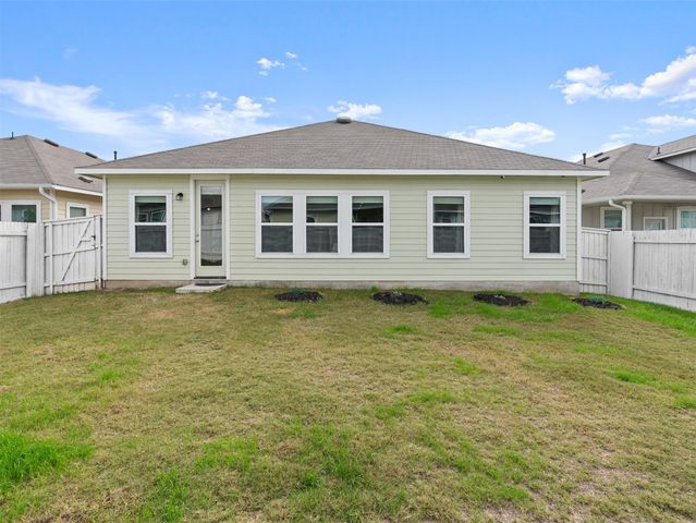 151 Catalina DR, Kyle, TX 78640
