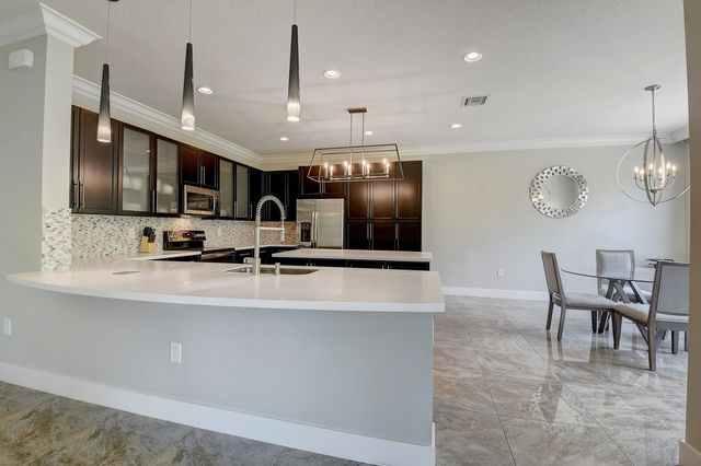 9748 Celtic Sea Lane, Delray Beach, FL 33446