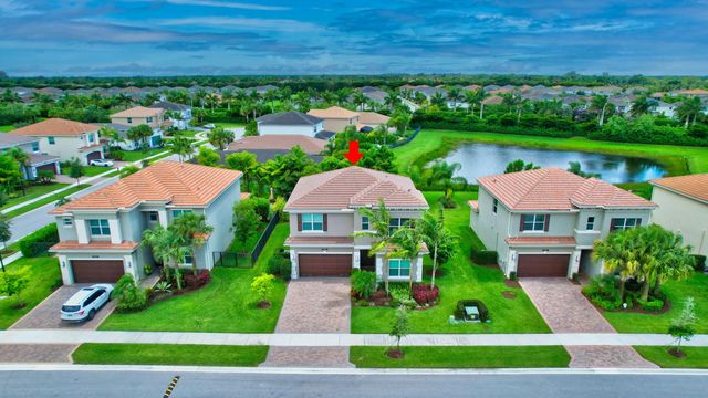 9748 Celtic Sea Lane, Delray Beach, FL 33446