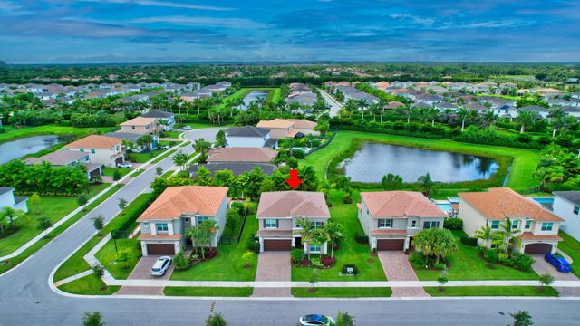 9748 Celtic Sea Lane, Delray Beach, FL 33446