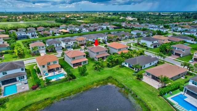 9748 Celtic Sea Lane, Delray Beach, FL 33446