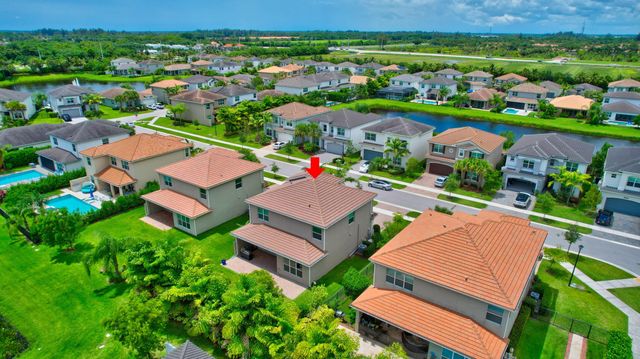 9748 Celtic Sea Lane, Delray Beach, FL 33446