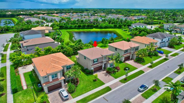 9748 Celtic Sea Lane, Delray Beach, FL 33446