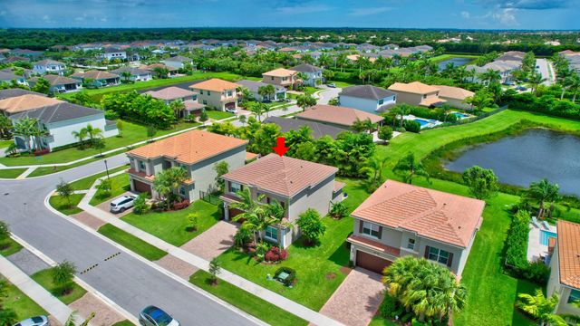 9748 Celtic Sea Lane, Delray Beach, FL 33446