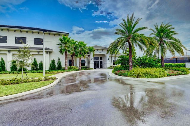 9748 Celtic Sea Lane, Delray Beach, FL 33446