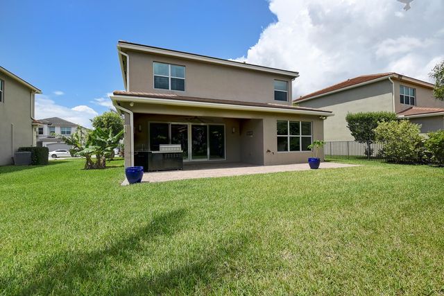 9748 Celtic Sea Lane, Delray Beach, FL 33446