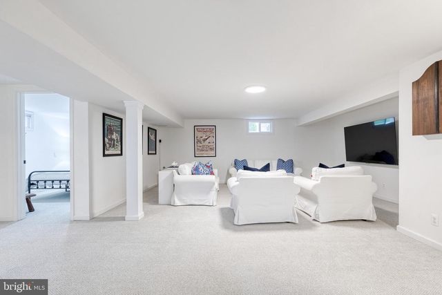 8206 BURNLEY RD, Towson, MD 21204