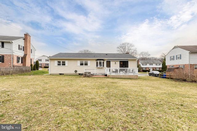 8206 BURNLEY RD, Towson, MD 21204