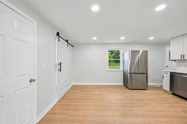 16 Deerfield Place, Delaware, OH 43015