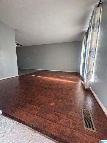 1206 BEAUFORT CIRCLE, Bessemer, AL 35020