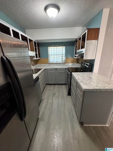 1206 BEAUFORT CIRCLE, Bessemer, AL 35020