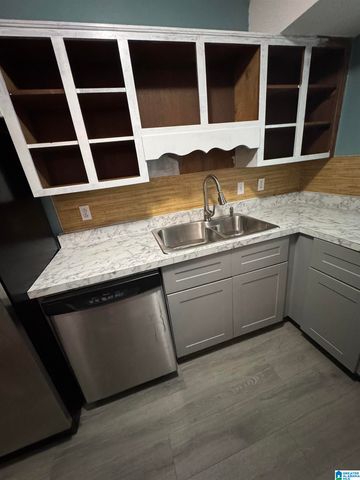 1206 BEAUFORT CIRCLE, Bessemer, AL 35020