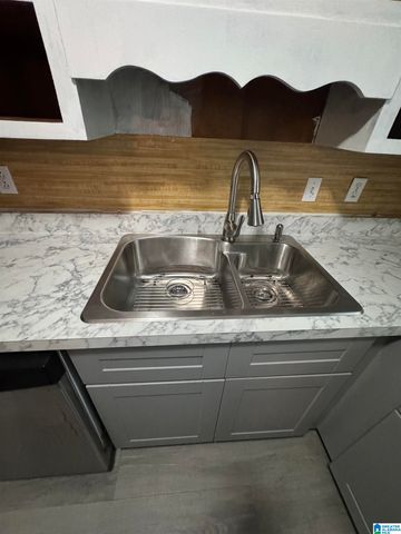 1206 BEAUFORT CIRCLE, Bessemer, AL 35020