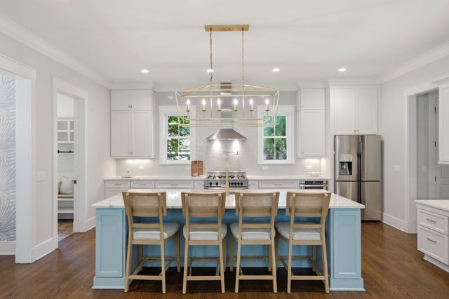 1505 Lindsey Creek Drive, Mount Pleasant, SC 29466