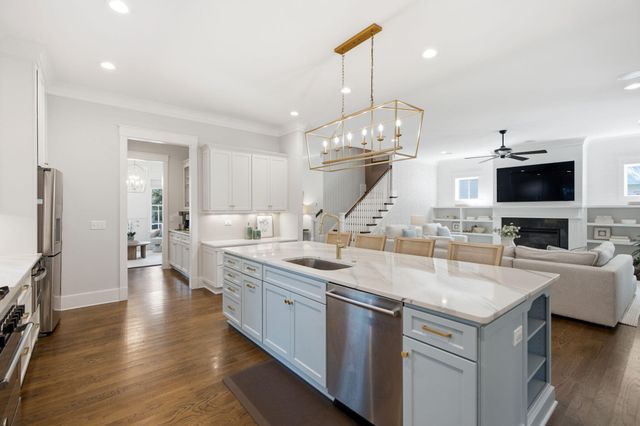 1505 Lindsey Creek Drive, Mount Pleasant, SC 29466