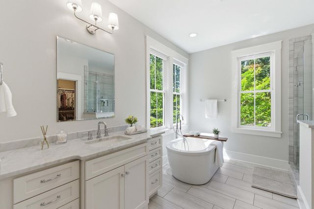 1505 Lindsey Creek Drive, Mount Pleasant, SC 29466