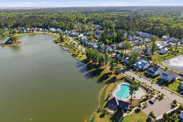 1505 Lindsey Creek Drive, Mount Pleasant, SC 29466