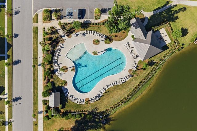 1505 Lindsey Creek Drive, Mount Pleasant, SC 29466