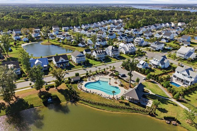 1505 Lindsey Creek Drive, Mount Pleasant, SC 29466